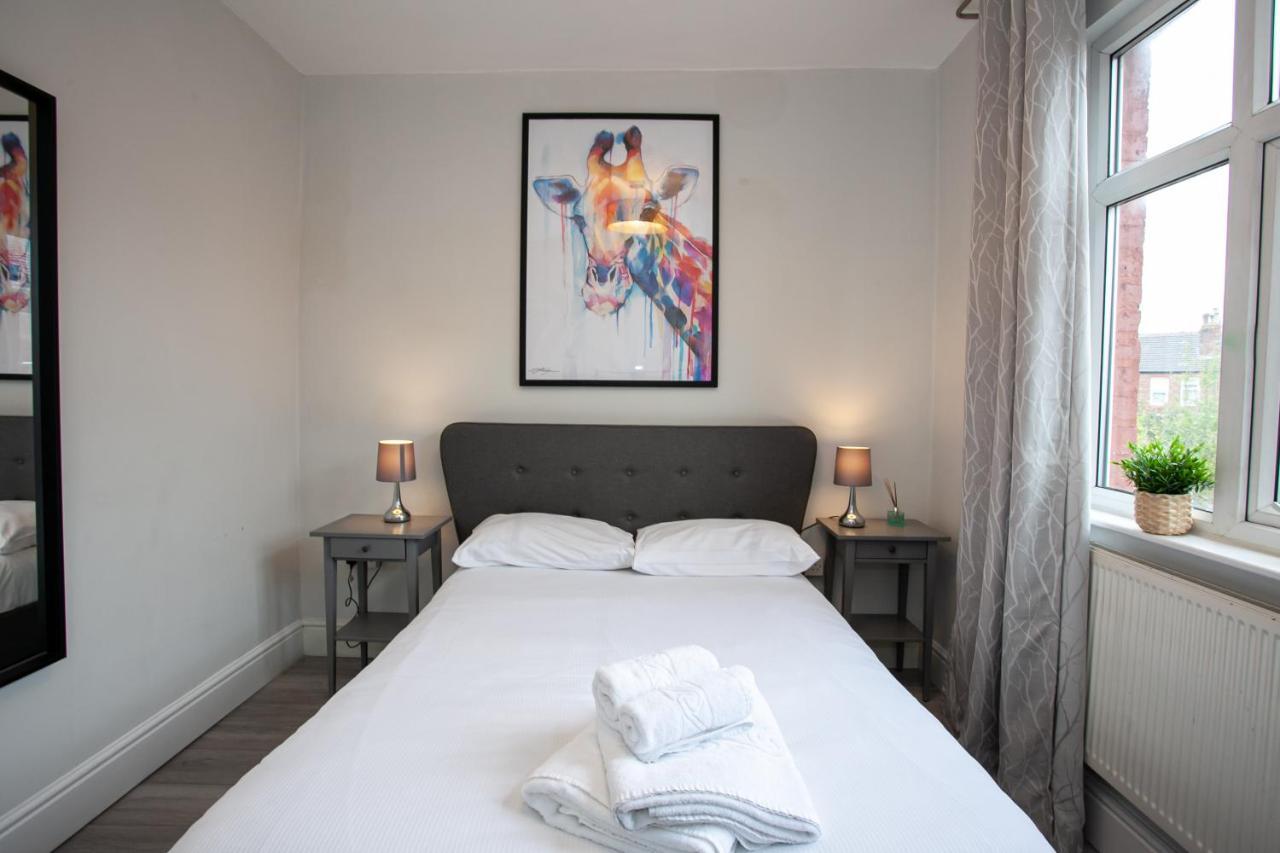The Safari House - Your Ultimate Relaxation Destination Manchester Exterior photo