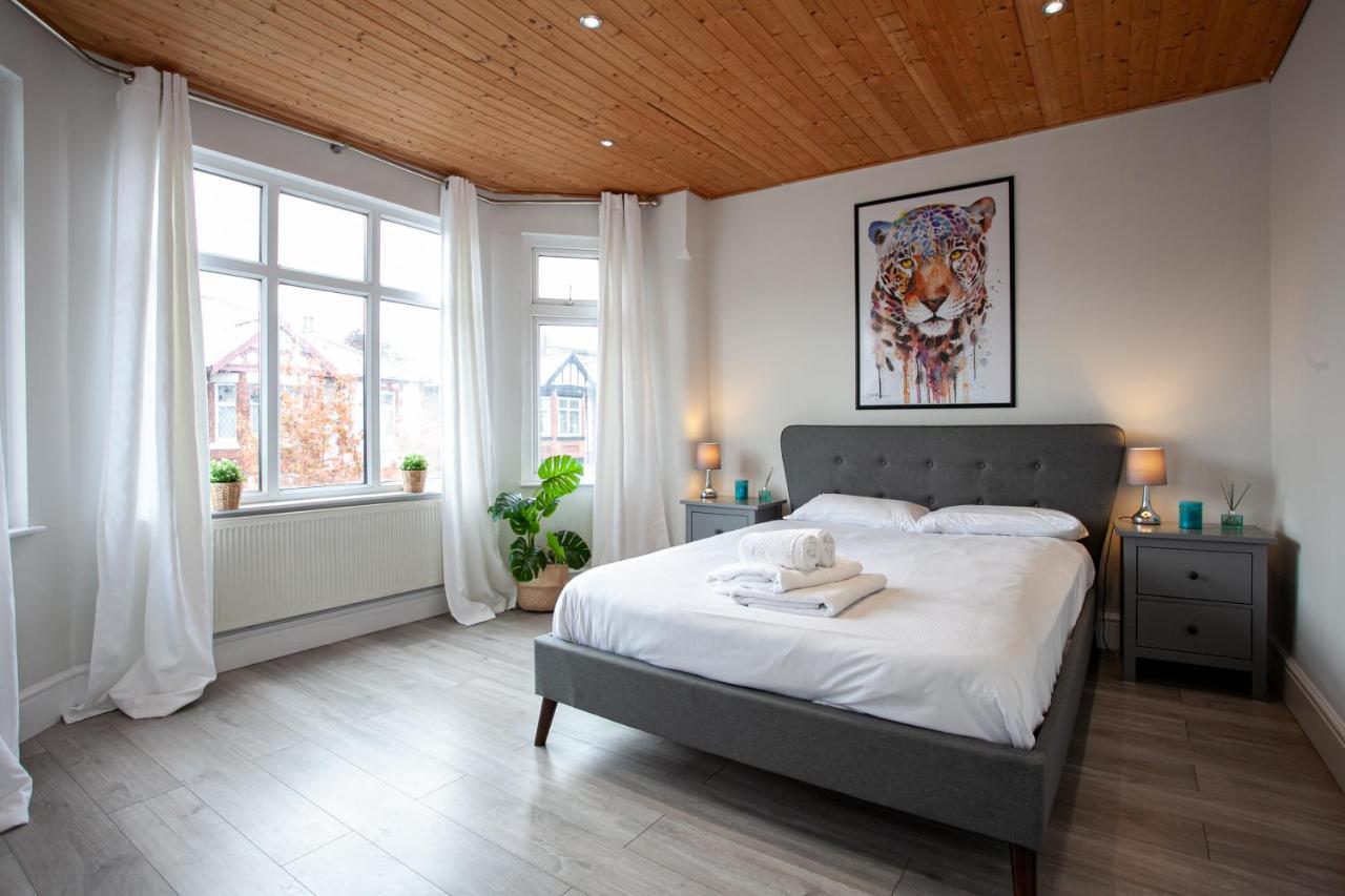 The Safari House - Your Ultimate Relaxation Destination Manchester Exterior photo